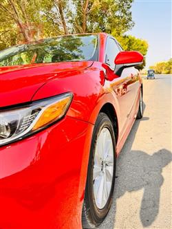 تۆیۆتا کامری